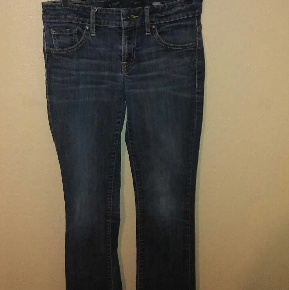 Guess bootcut mid-rise jeans dark wash size 26